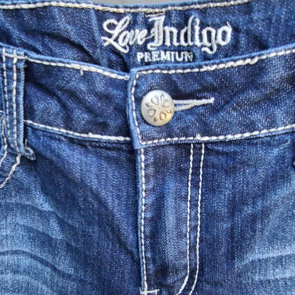 Love Indigo Premium Cropped Jeans size 10 - Picture 2 of 12